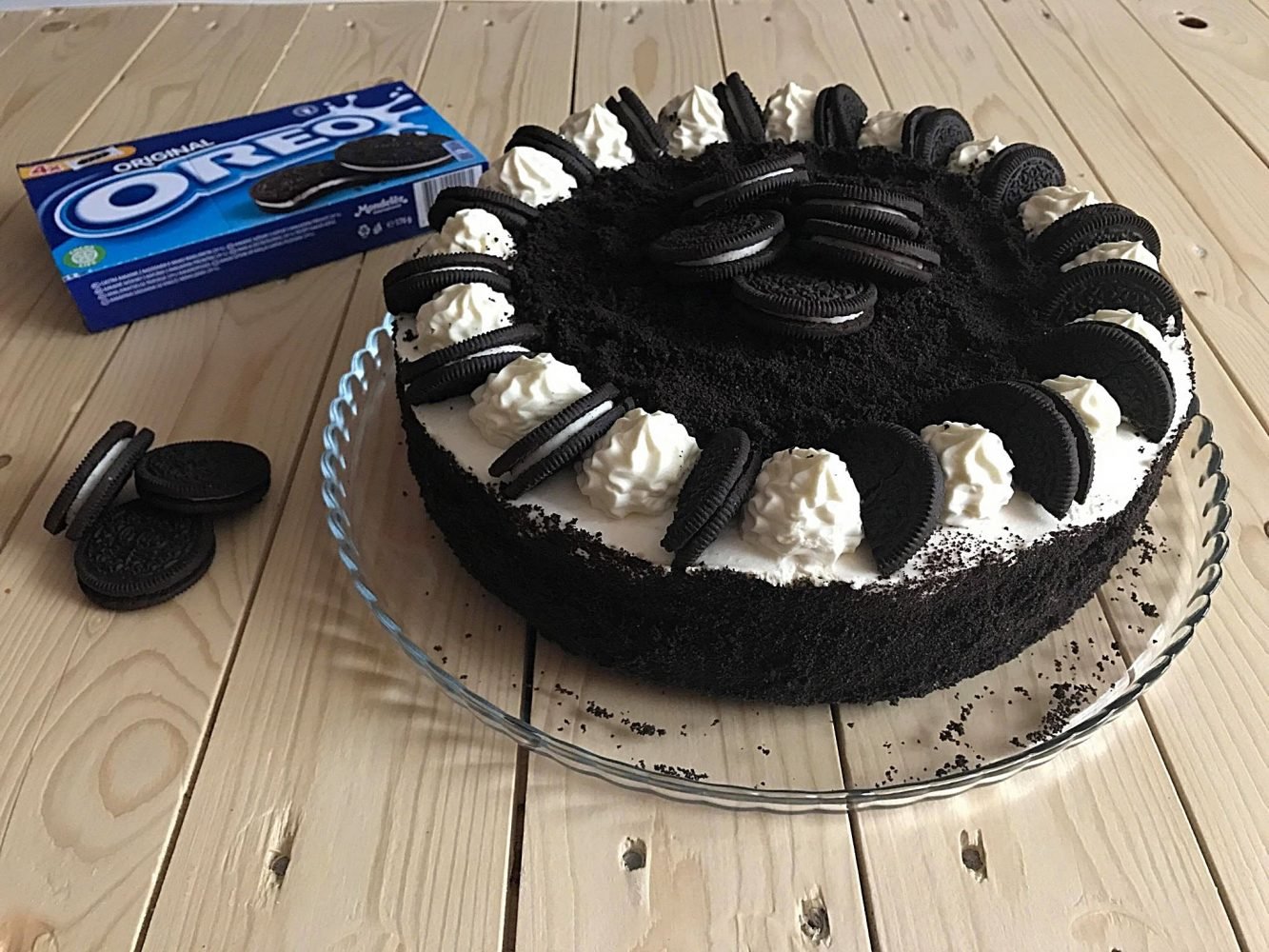 Черный торт с Орео