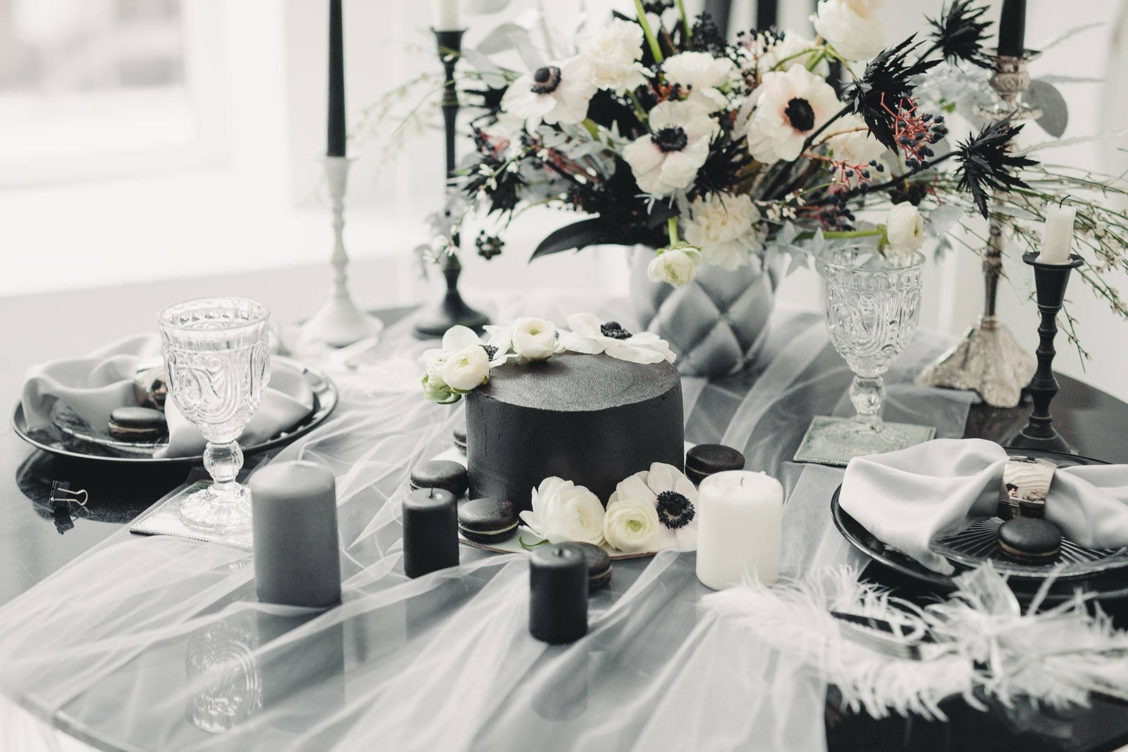 Свадьба в черно белом стиле
