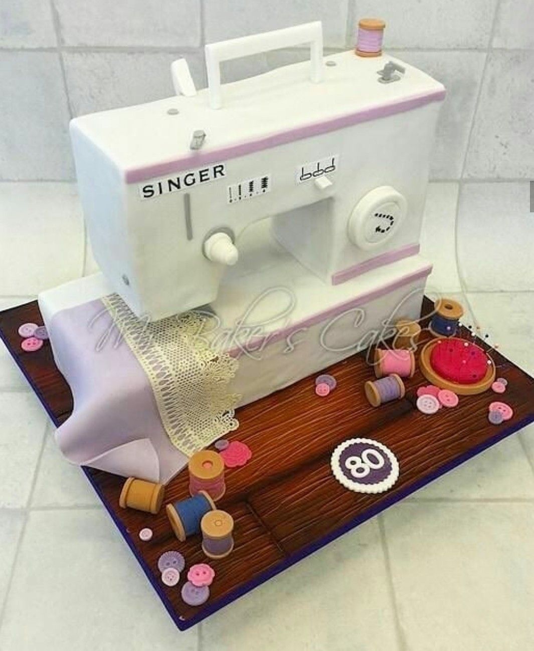 Тортик швейная машинка