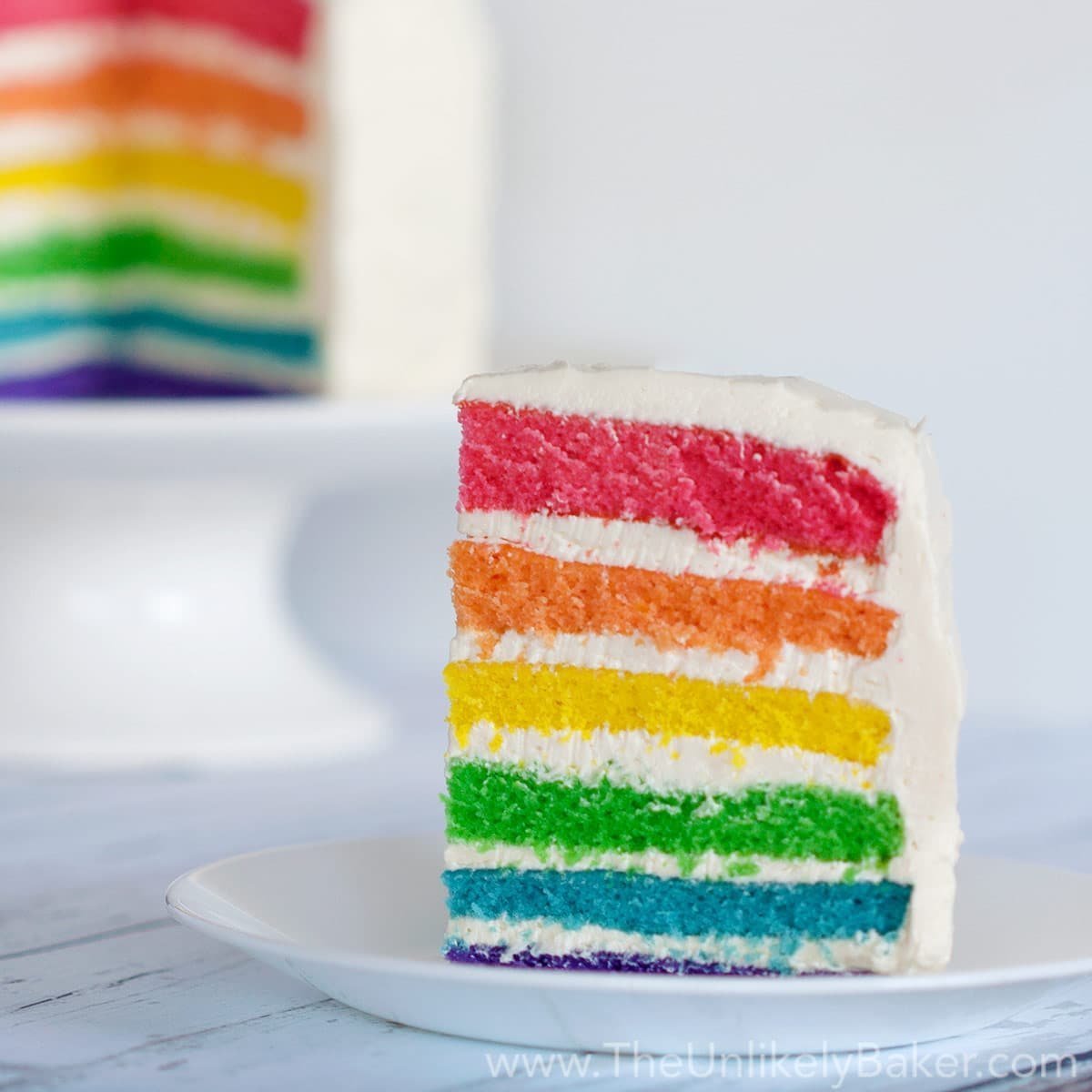 Торт с разноцветными начинками