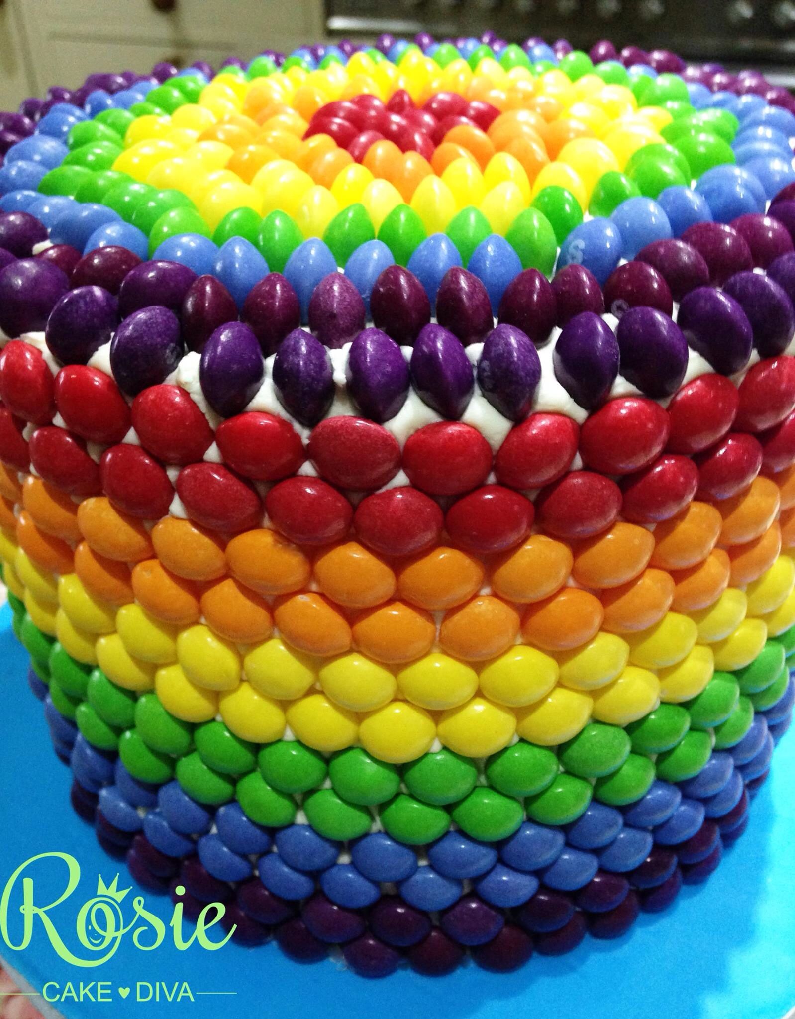 Rainbow Cake skittles