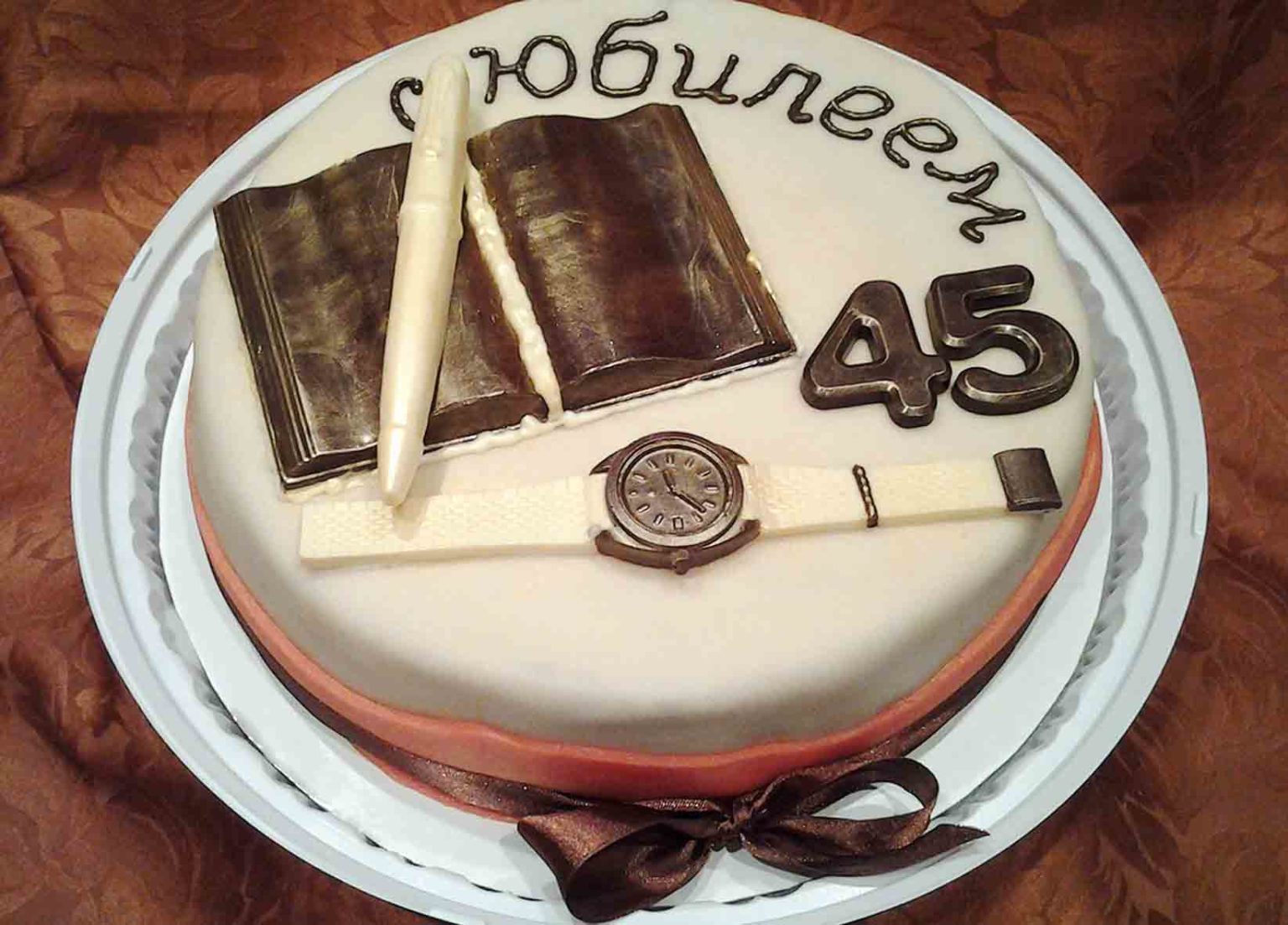 45 лет супругам. Торт для мужчины. Мужской торт на день рождения. Торо на юбилей мужчине. Торт на 45 лет мужчине.