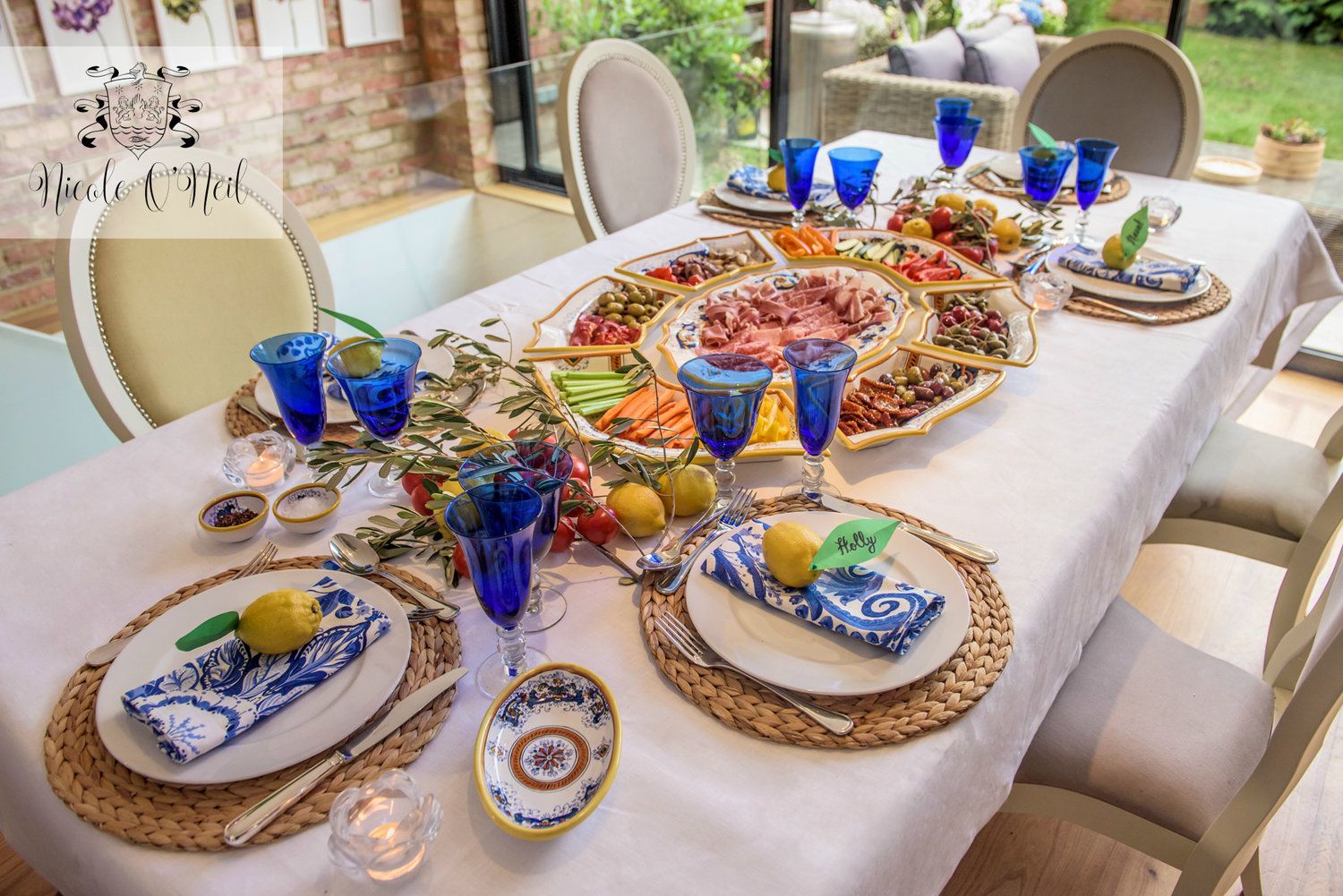 Сервировка стола в итальянском стиле