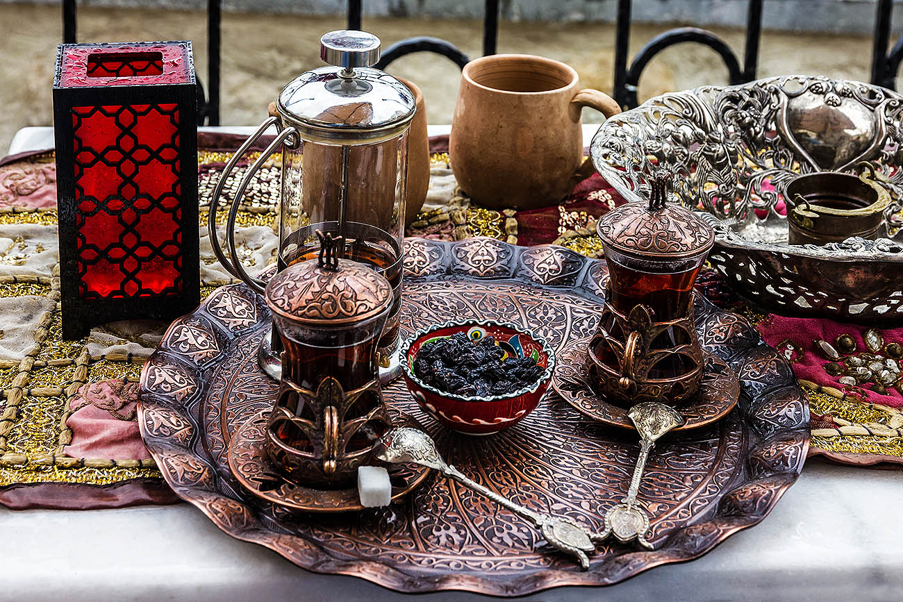 Турецкий столик для чая
