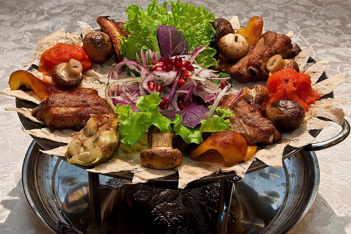 блюда кавказской кухни на праздничный стол