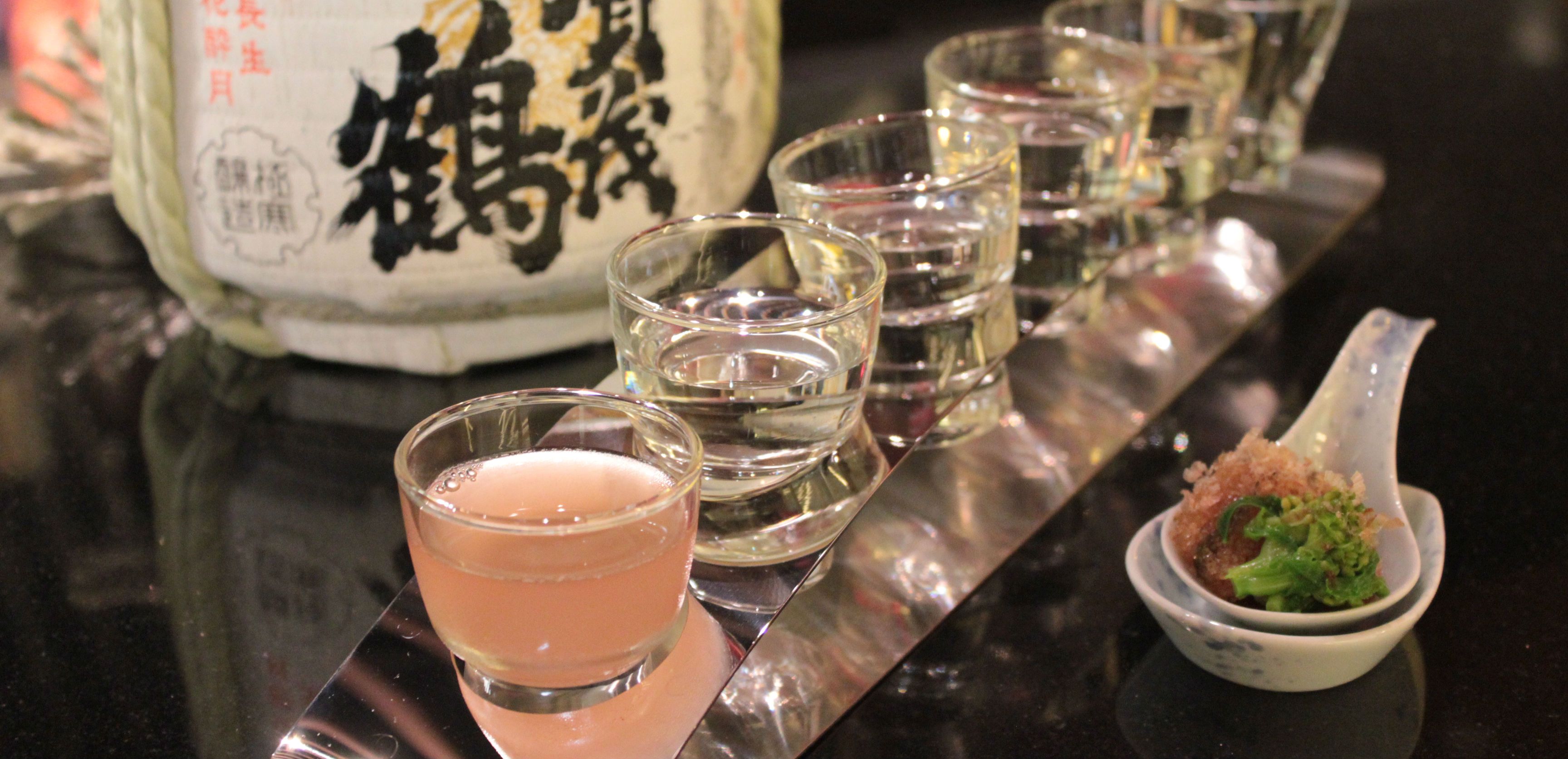 Японский алкогольный напиток. Сакэ Япония. Япония сакэ алкоголь.