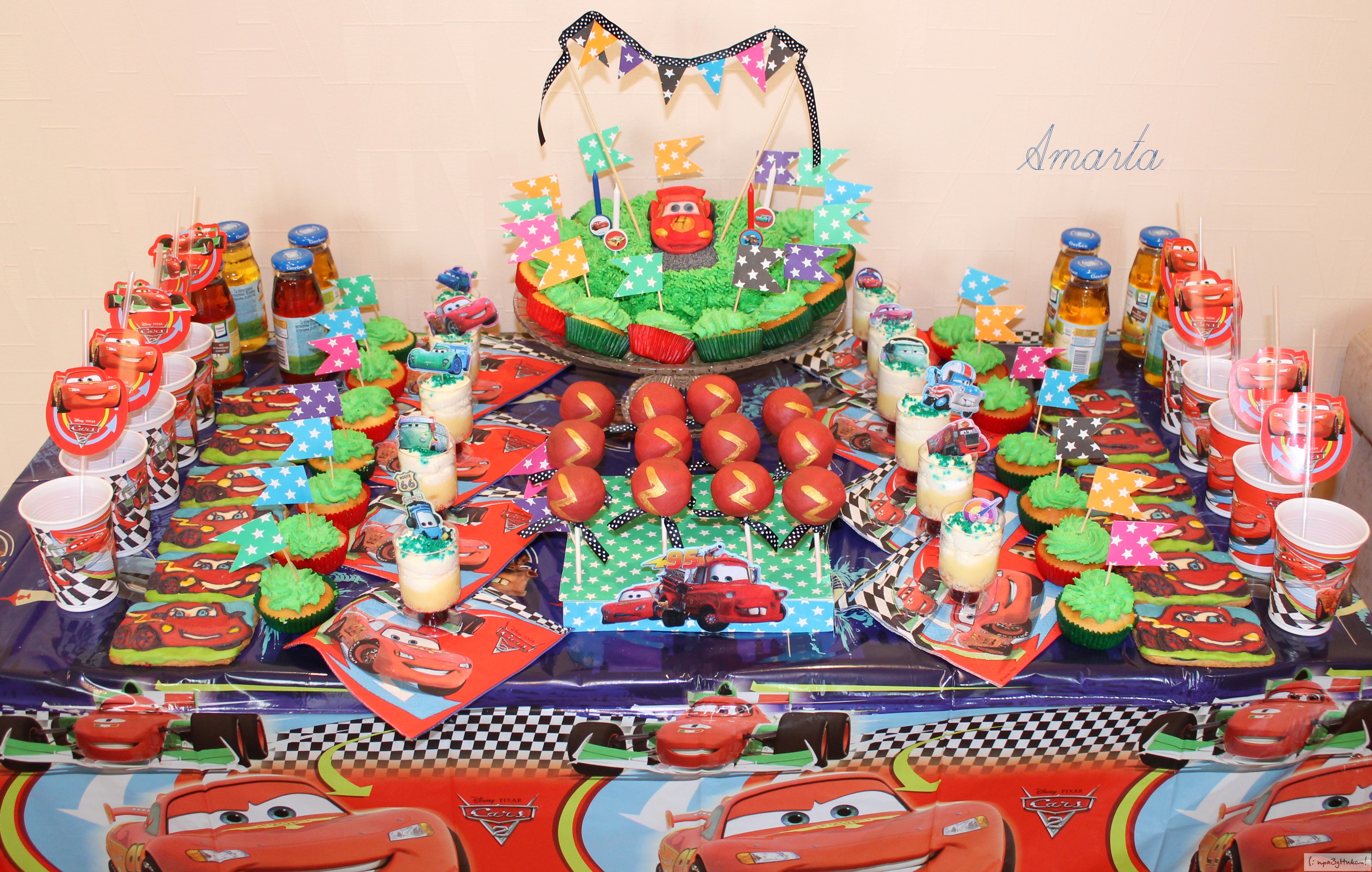 праздничный стол для детей на день рождения