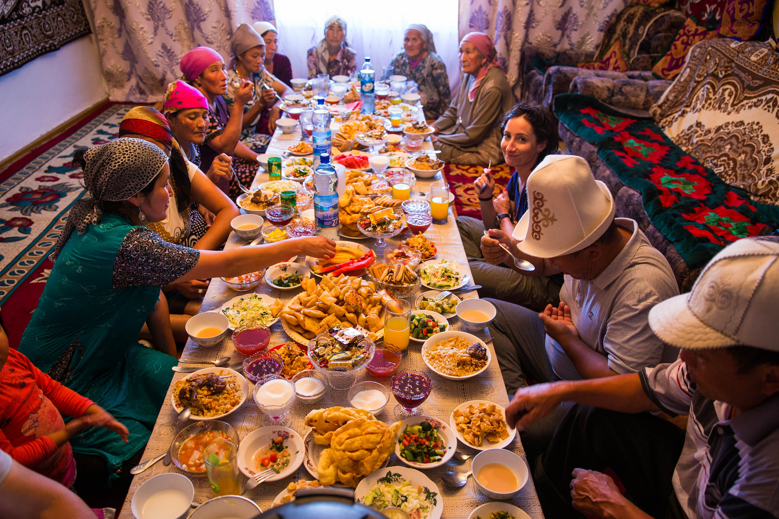 Дастархан Узбекистан семья