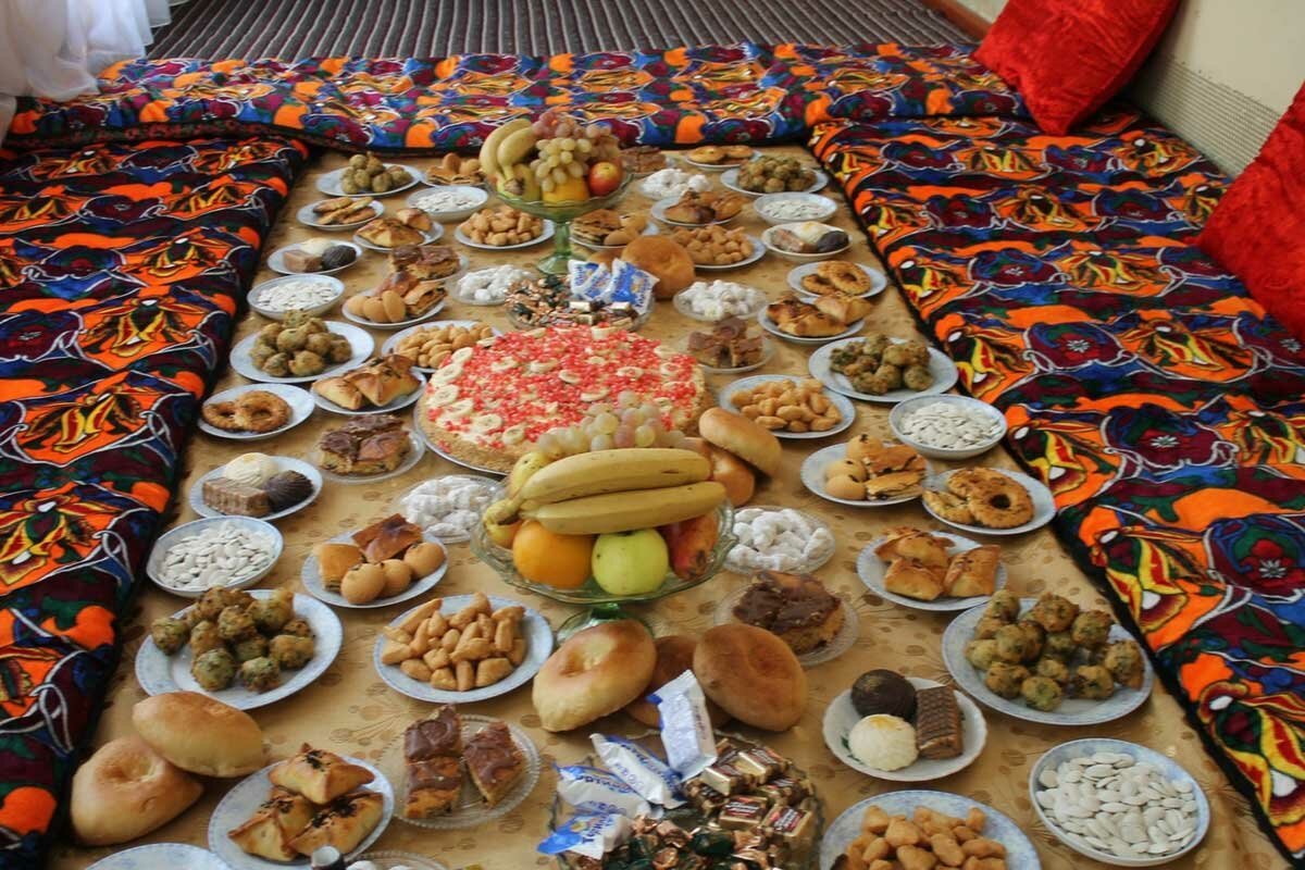 Национальный праздничный дастархан в Таджикистане