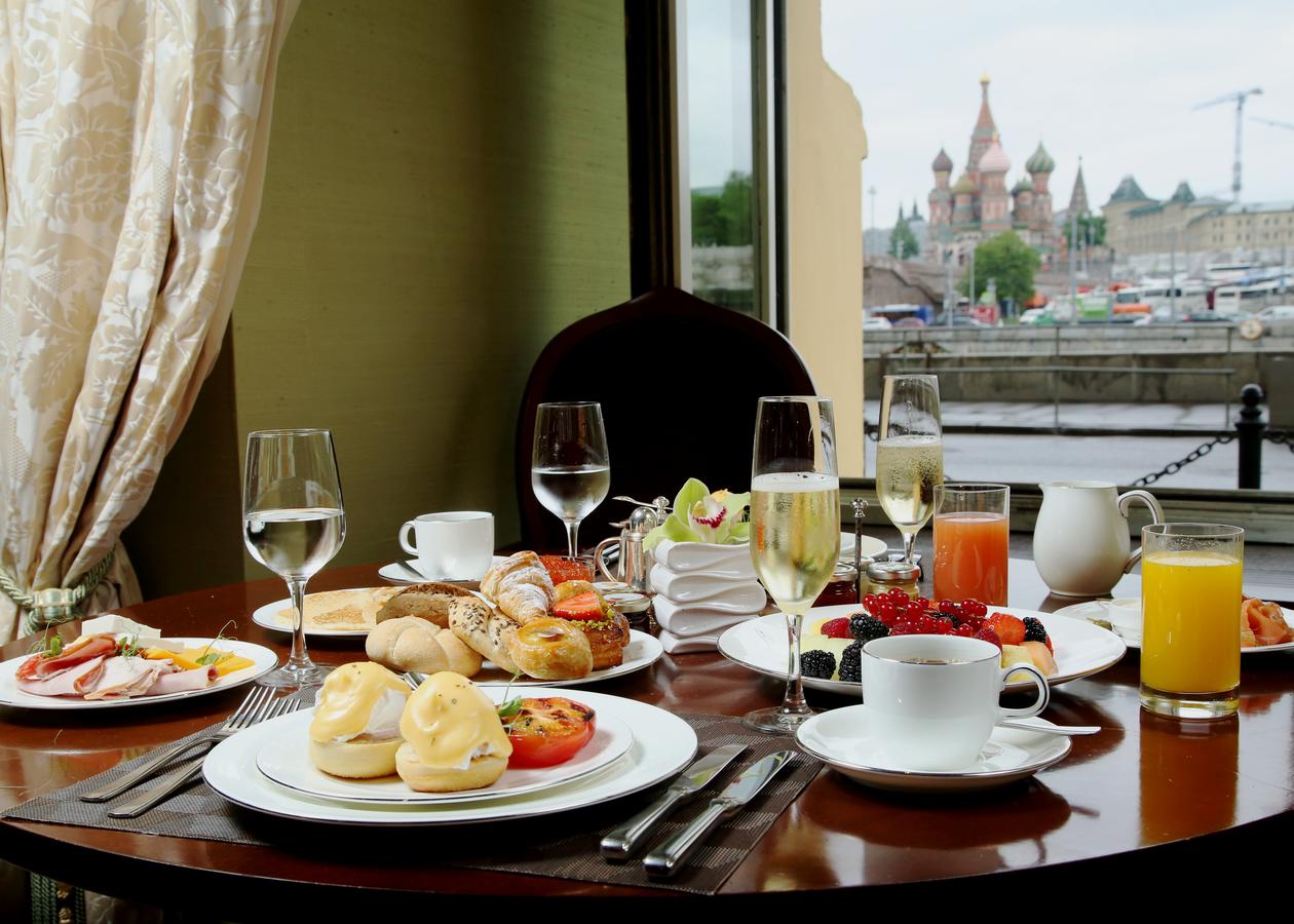 Балчуг Кемпински отель Москва завтрак