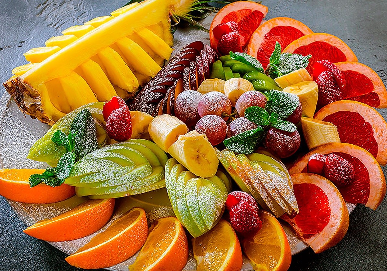 Красиво нарезать фрукты