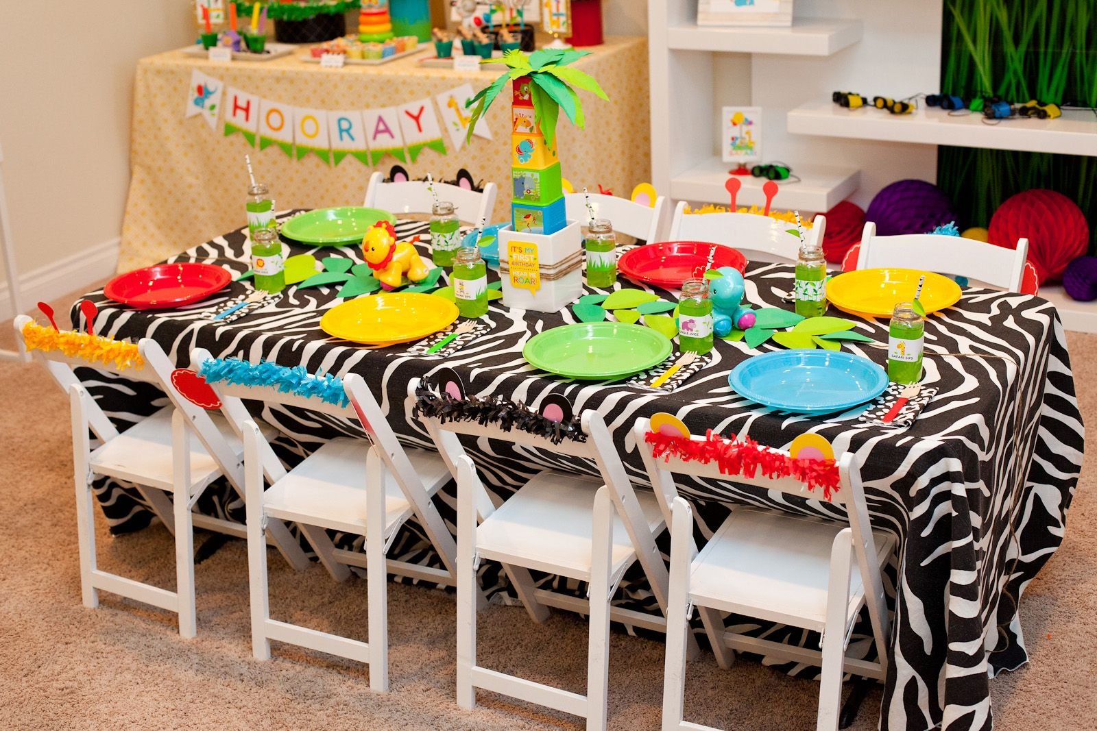 красивая сервировка стола в домашних условиях на день рождения ребенку