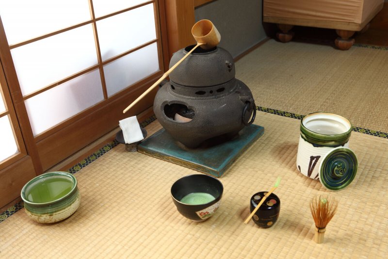 Утварь для японской чайной церемонии