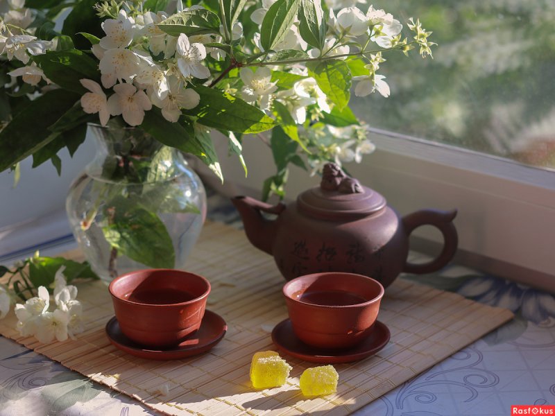 Чашка чая с цветами