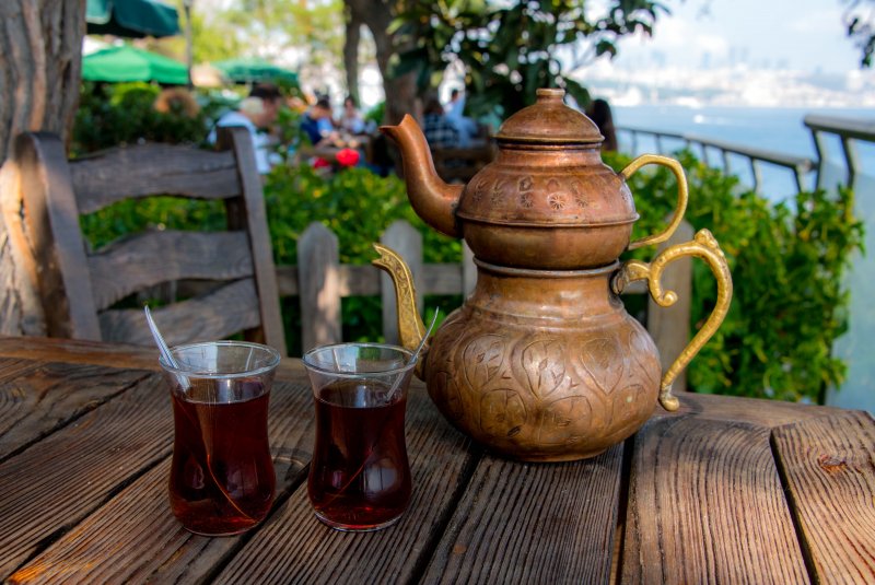 Традиционный турецкий чай