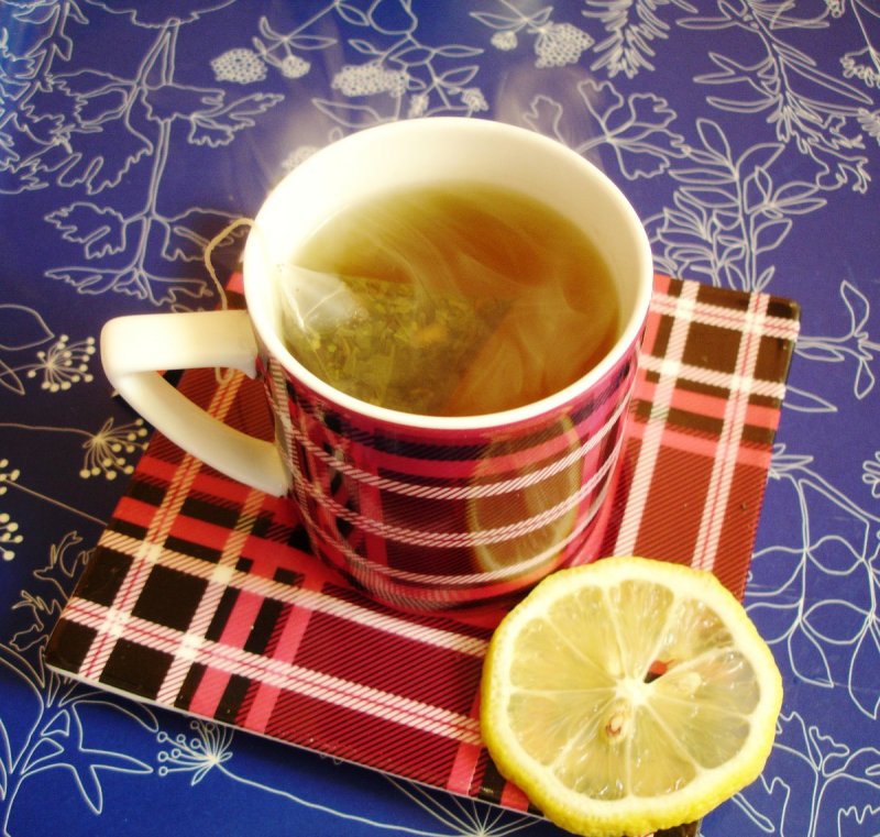 Чай с лимоном подача