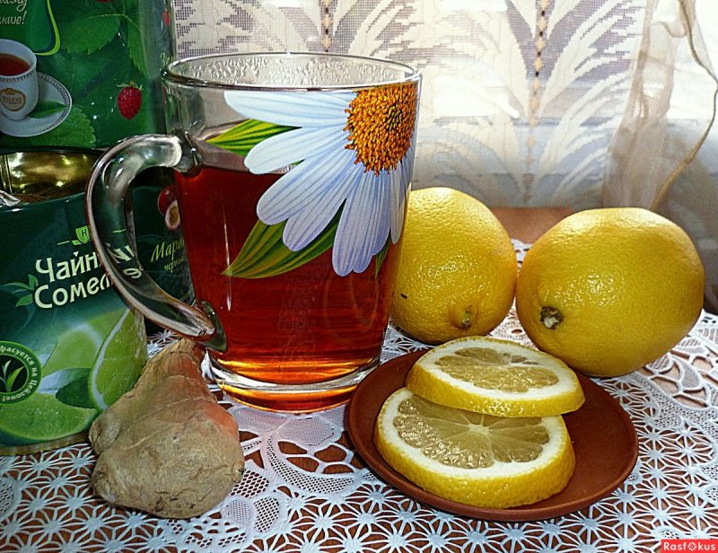 Чаепитие с лимоном