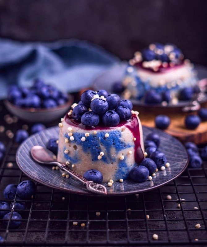 Синий десерт