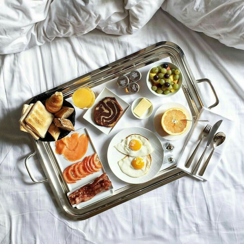 Поднос в кровать для завтрака