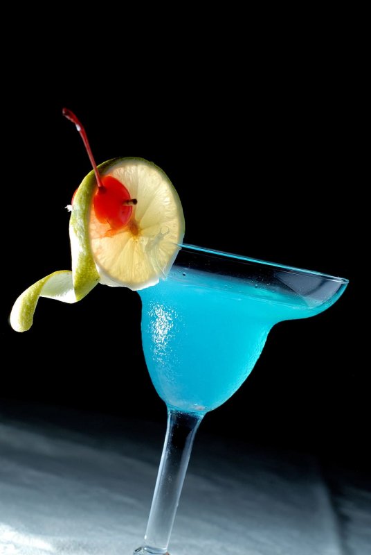 Голубая Лагуна коктейль