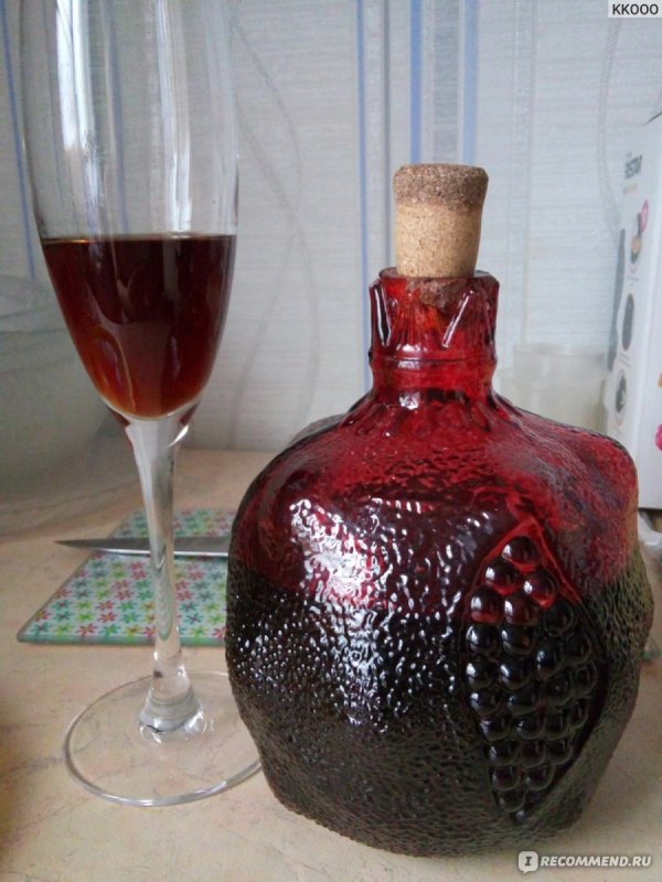 Вино Pomegranate Wine