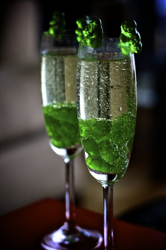 Зеленый коктейль алкогольный
