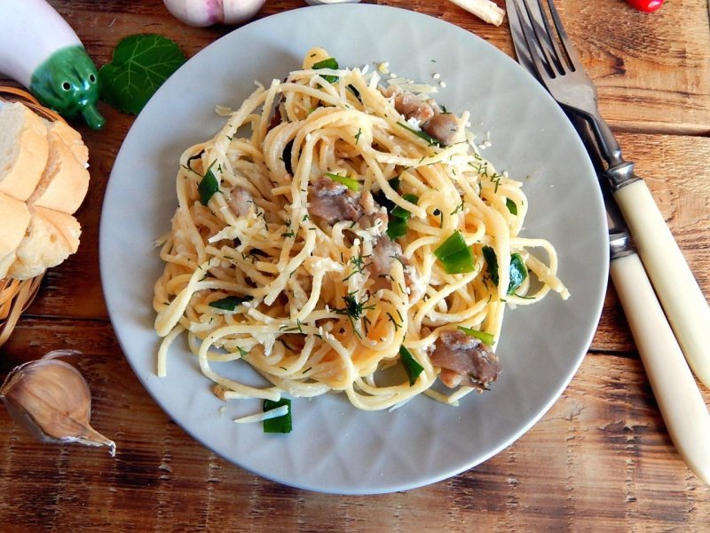 Спагетти aglio olio