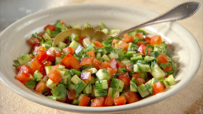 Салат из мелко нарезанных овощей