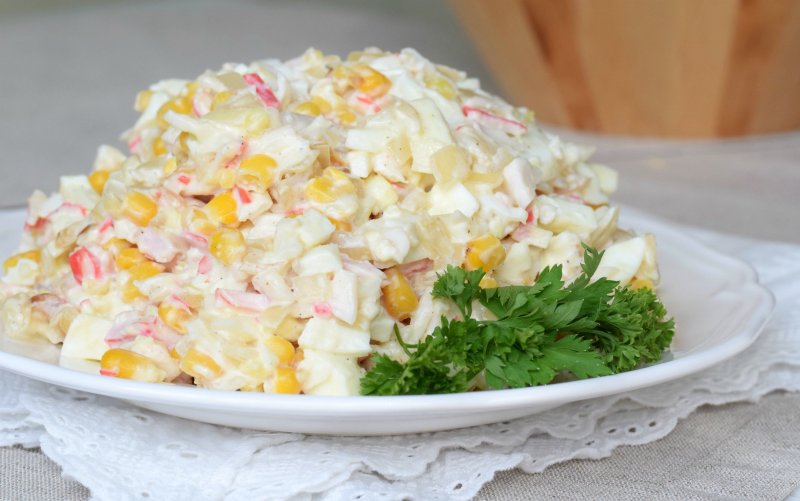 Крабовый салат без риса