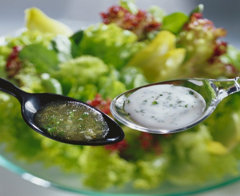 Украшения блюд из листьев салата
