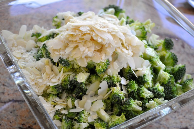 Рецепт салата из замороженной брокколи и цветной капусты