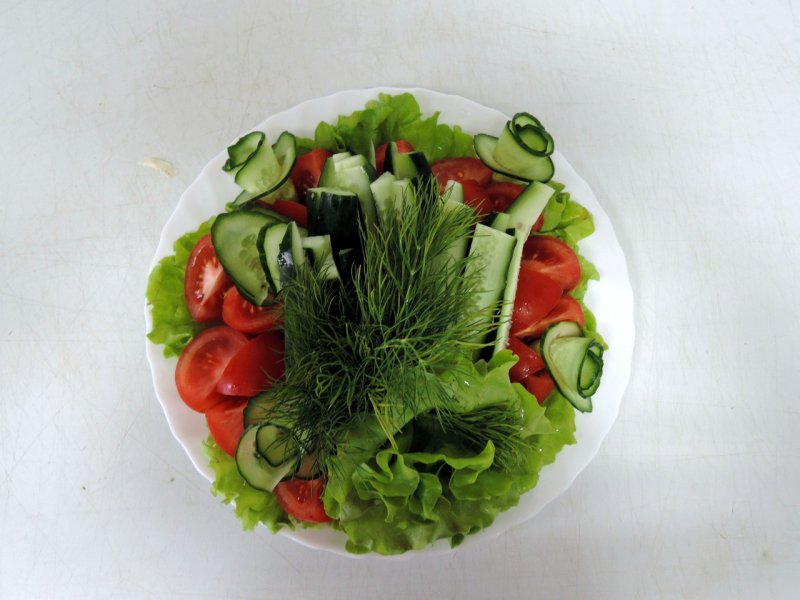Крабовый салат подача