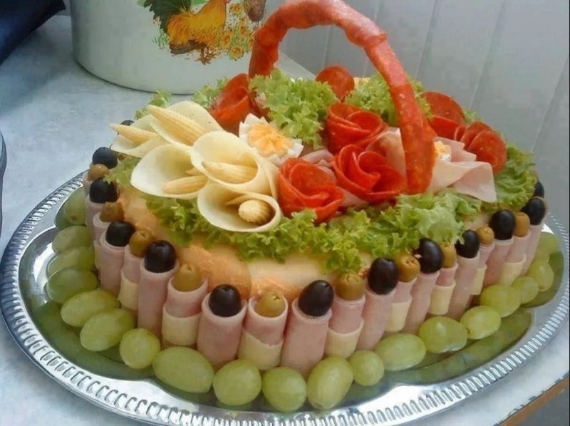 Салат суши торт