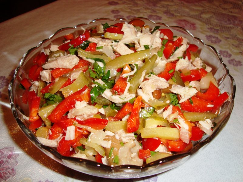 Шопский салат в Болгарии