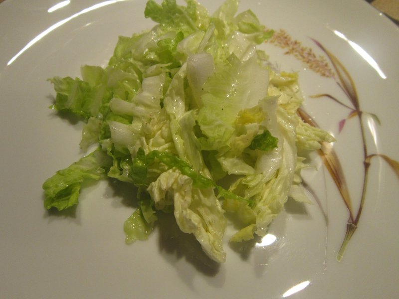 Салат с пекинской капустой и курицей