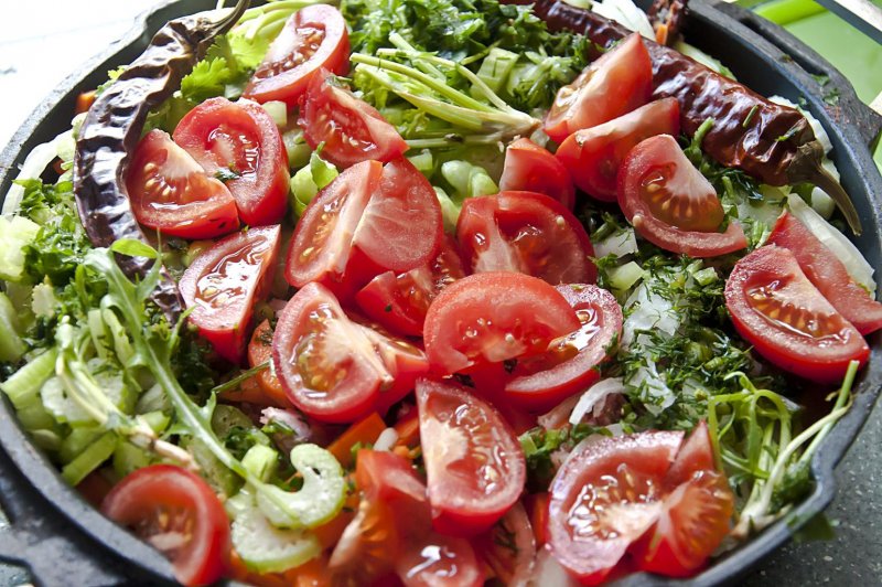 Легкий овощной салат с фетой