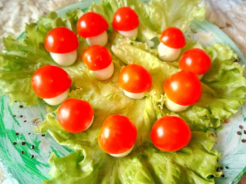 Салат с творогом и зеленью