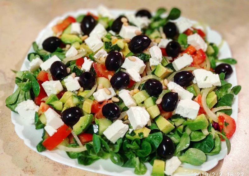 Греческий салат на праздничный стол