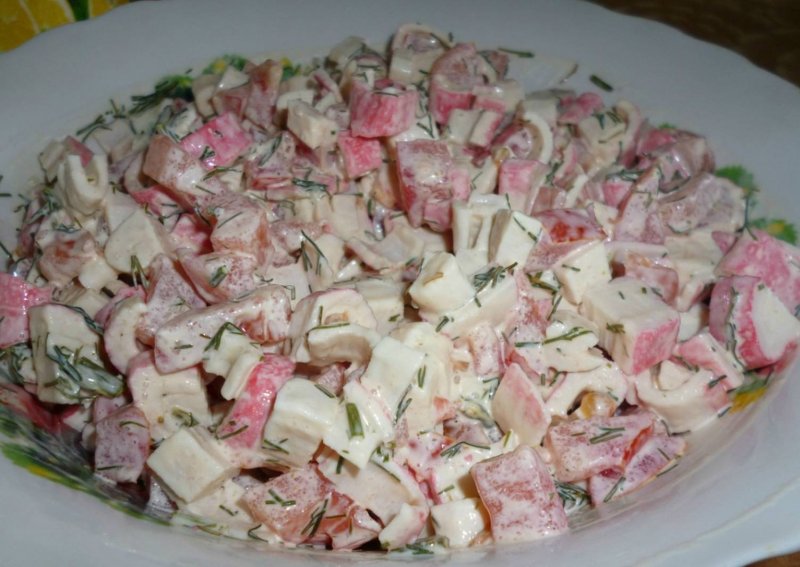 Праздничный салат с киви