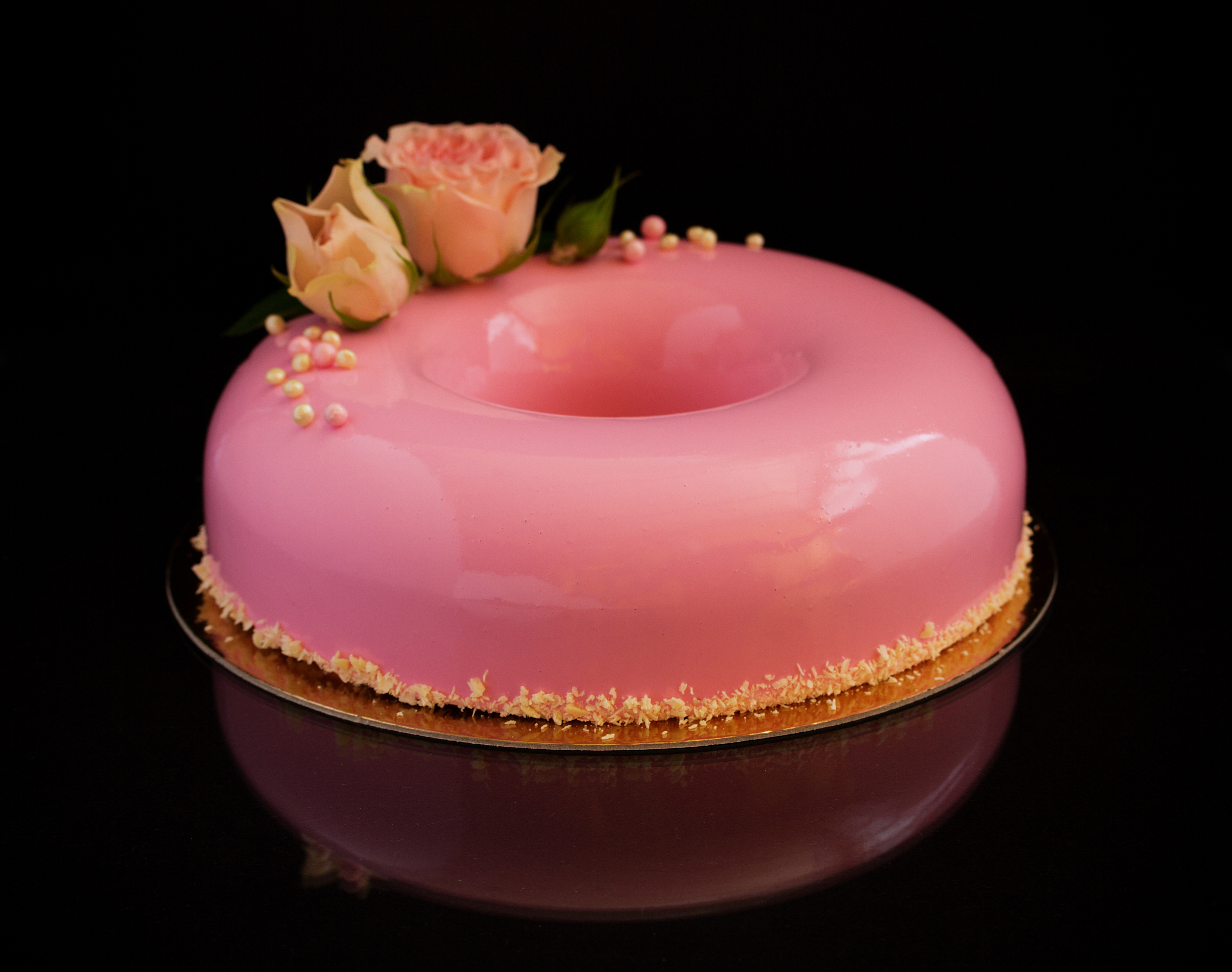 розовый тортик фото
