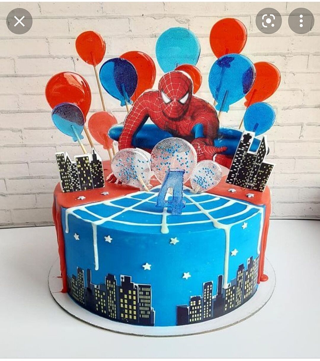 Торт человек паук с леденцами для мальчика