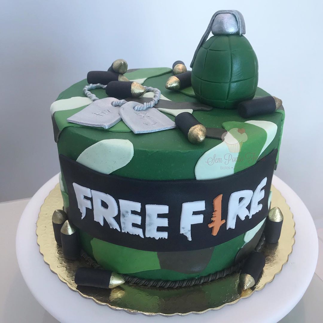 Торт free Fire
