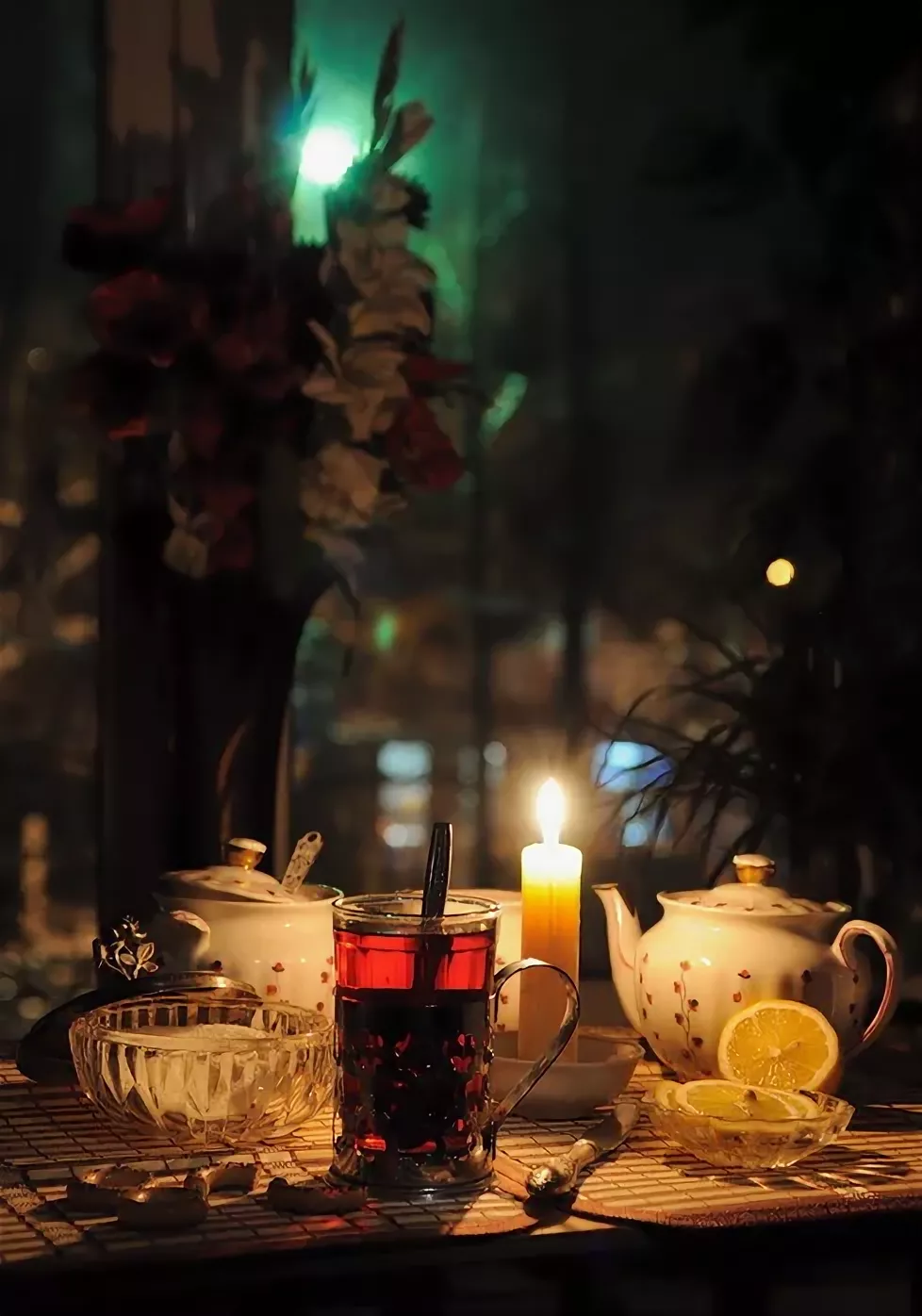 Чай теплый вечер. Уютного вечера. Уютного зимнего вечера. Уютной ночи. Чай уют.