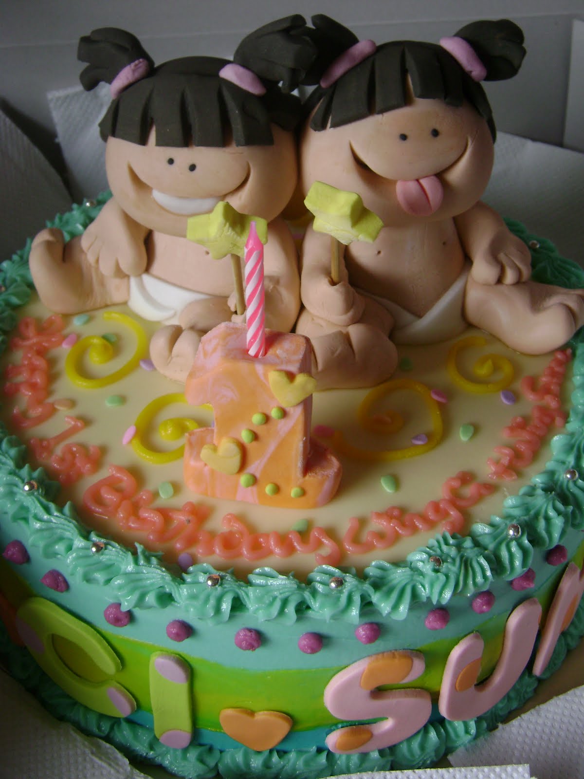 Фото детского торта для двойни