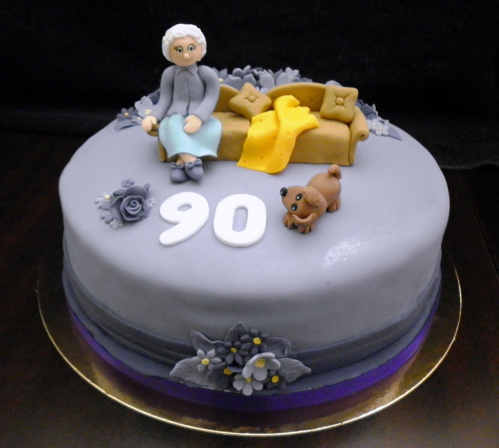 Тортик на 90 лет бабушке