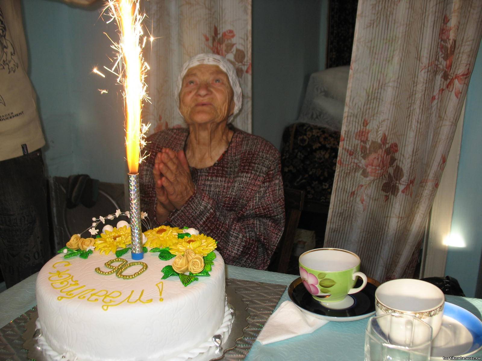 Тортик для бабушки