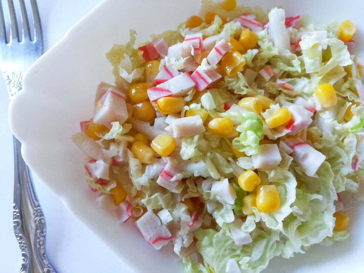 Салат из кукурузы и крабовых палочек рецепт