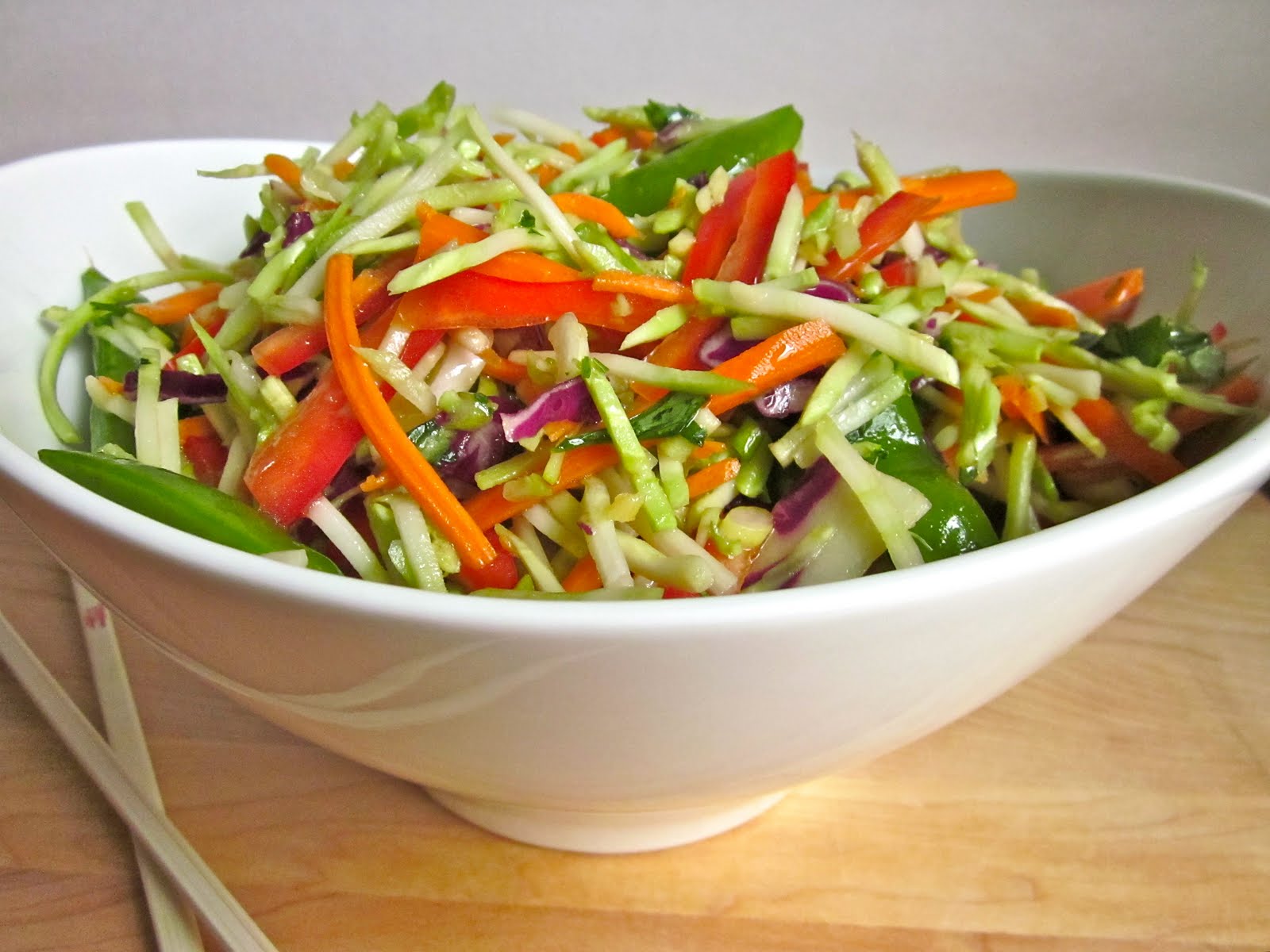 Рецепты всегда удачные. Салат китайский. Салат из свежих овощей китайский. Острый овощной салат. Салат домашний китайский.