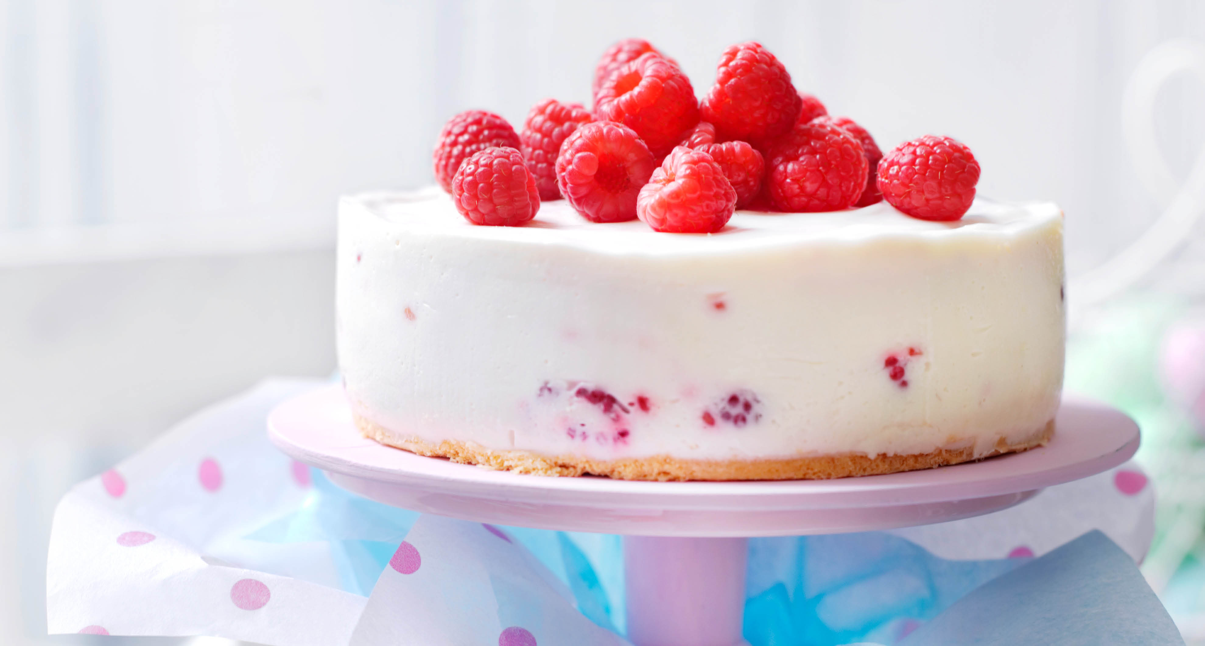 Торт из йогурта рецепт с фото простой