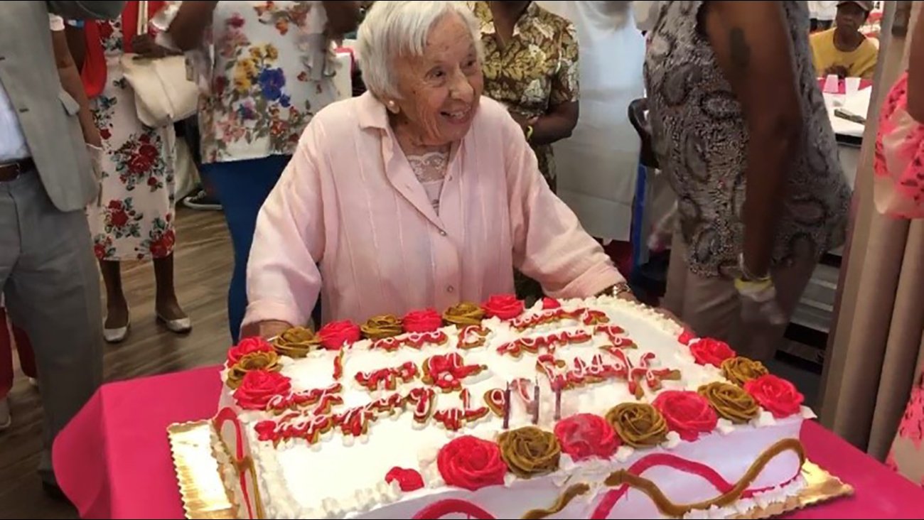бабушки 90 лет фото